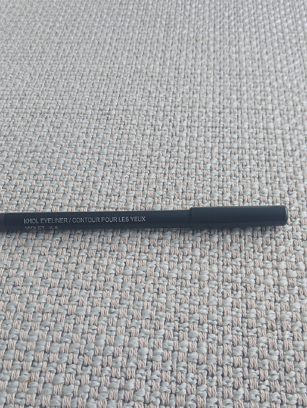 Kohl Eyeliner Pencil in Violet